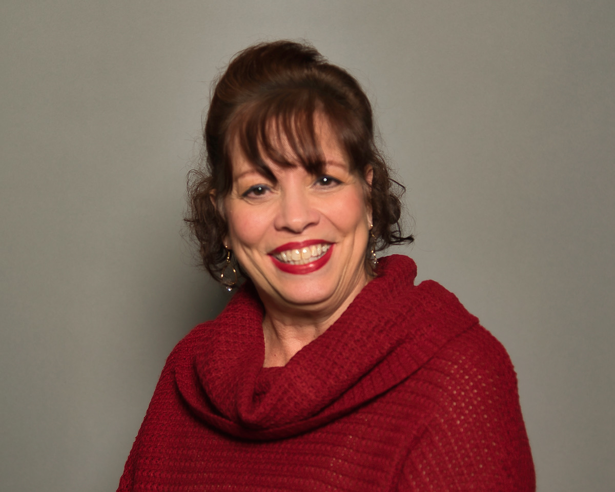 Denise “Dee” Washburn : Advertising Sales Consultant