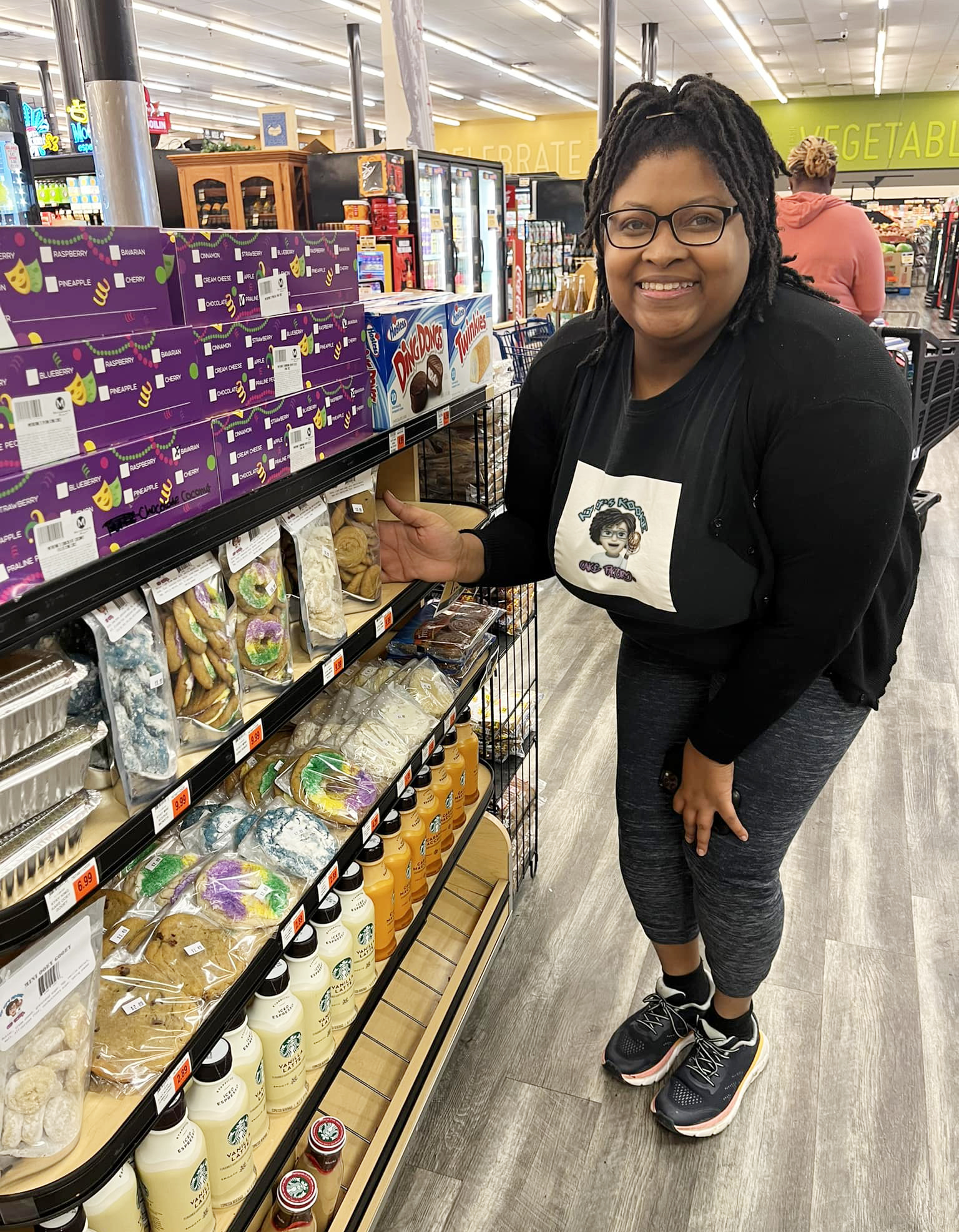 Local entrepreneur brings specialty desserts to storefront L